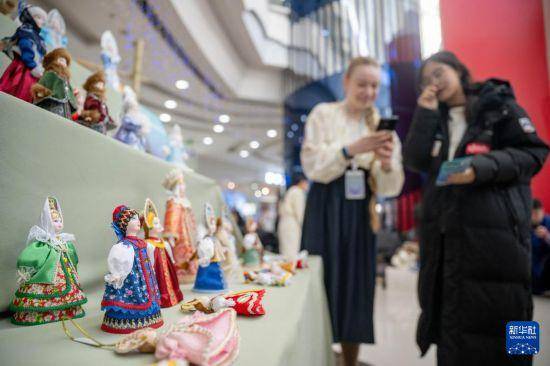 洲里：中俄蒙传统手艺交流热pg电子免费模拟器游戏满